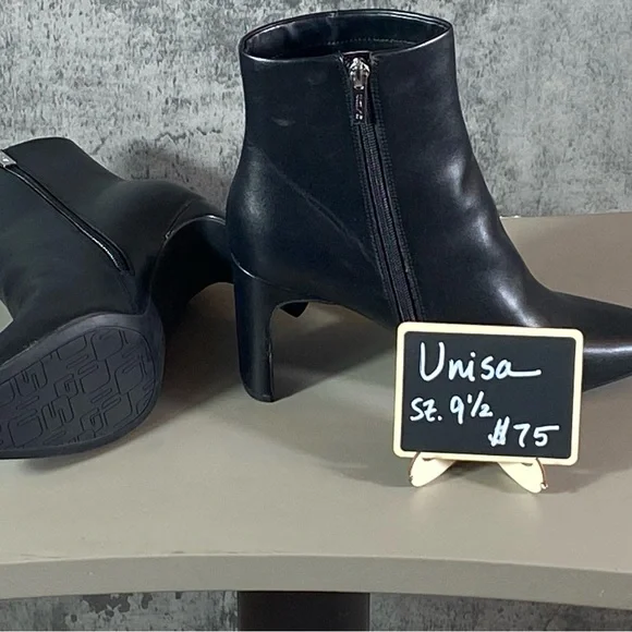 New with box - Picture 2 of 2